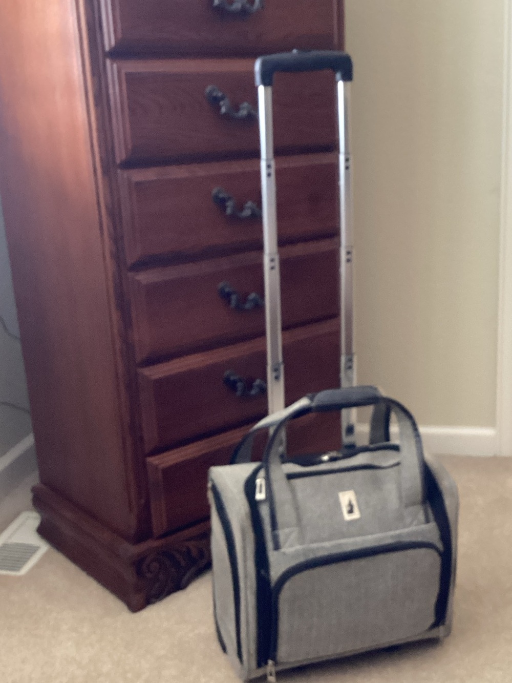 London Fog Heather Gray Rolling Travel Bag
